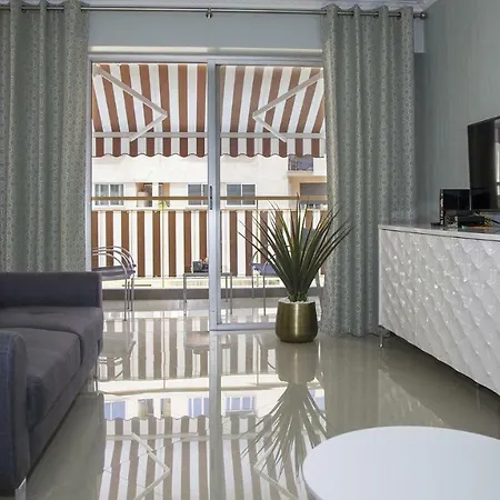 Big & Stylish 2 Flat * Nice